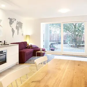  Apartament Lovely Lux Garden Flat Near Royal Park Polska